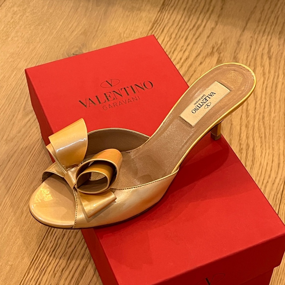Valentino Gold Kitten Heels with Bow Detail